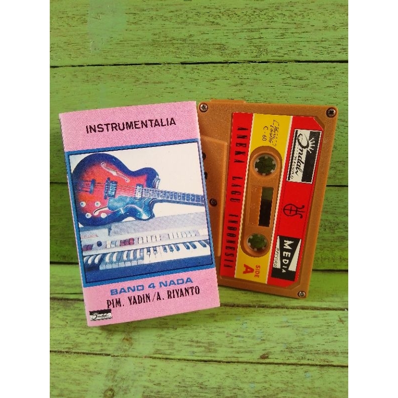kaset Band 4 Nada - Instrumentalia