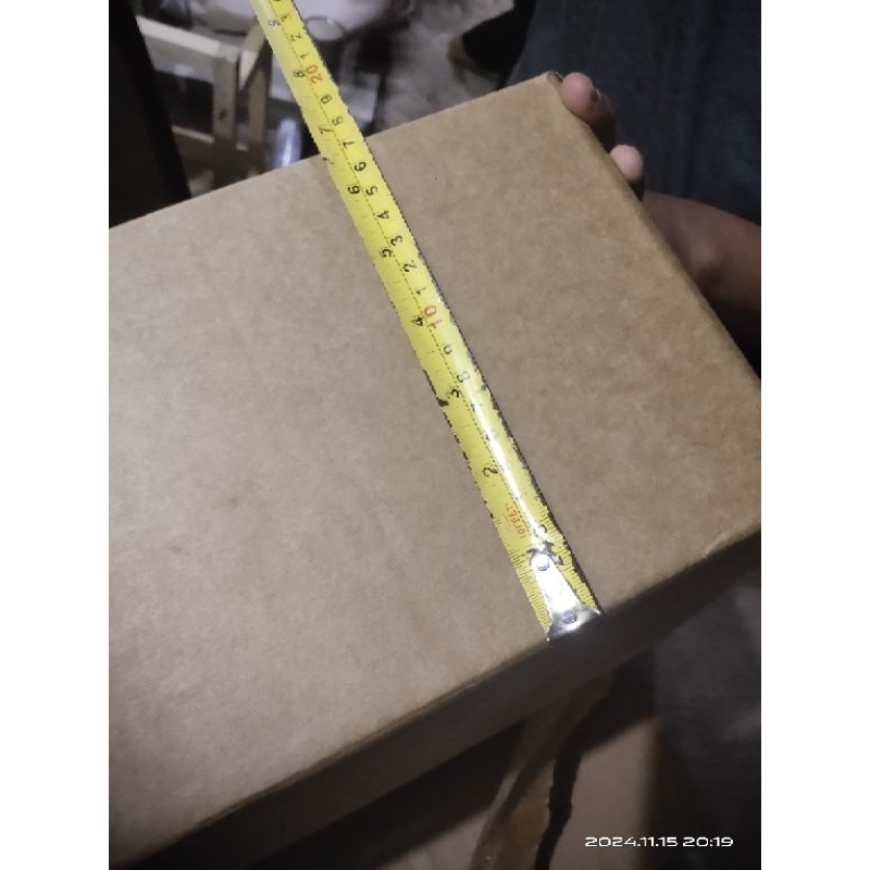 

kerdus bahan 41x35x17cm 3ply