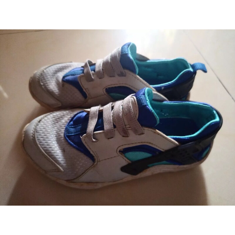 sepatu anak merk precise size 30 preloved