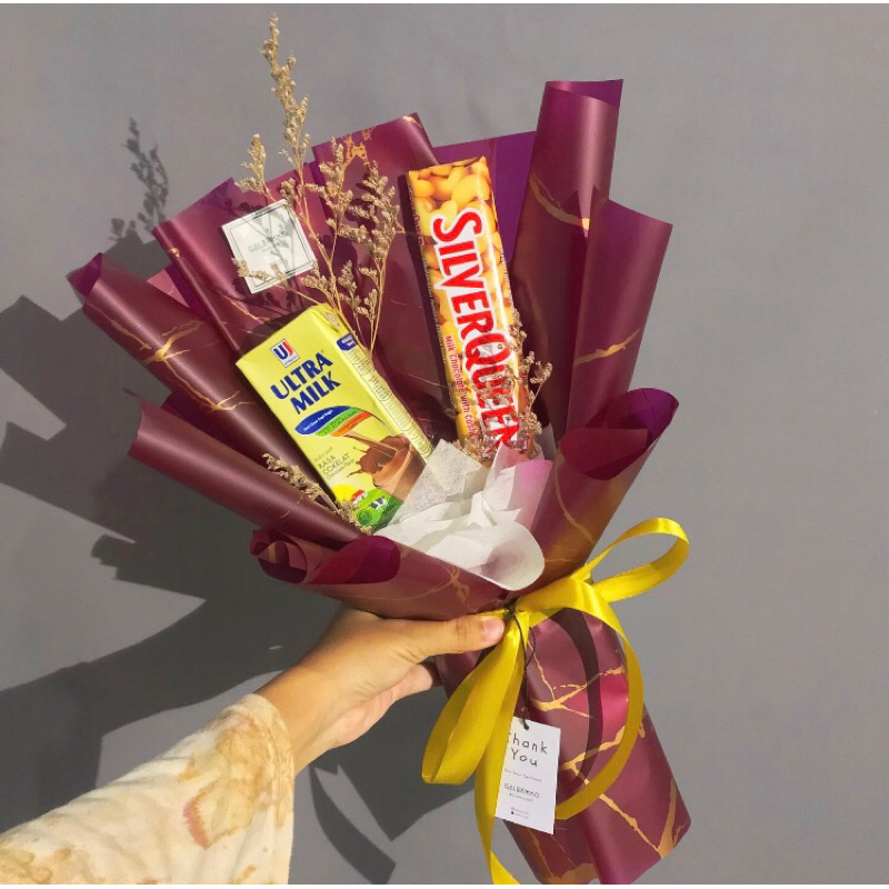 

Mini bouquet by Galerikko | Buket wisuda | Buket Coklat | Buket Snack | Buket hari guru