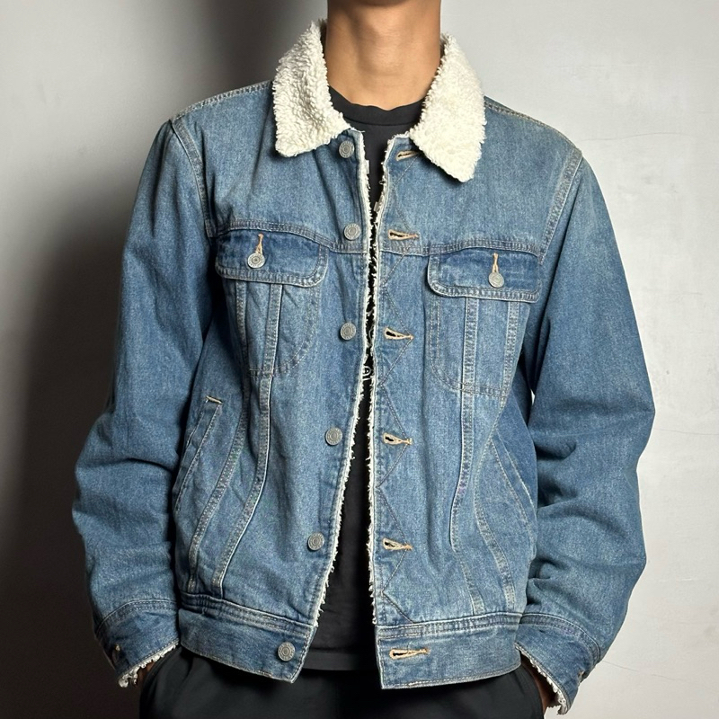 UNIQLO GU TRUCKER DENIM SHERPA