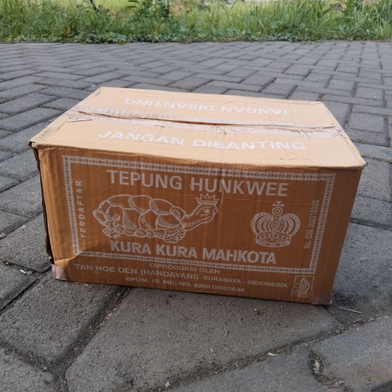 

Tepung Hunkwe Kura kura mahkota 1 dus warna putih