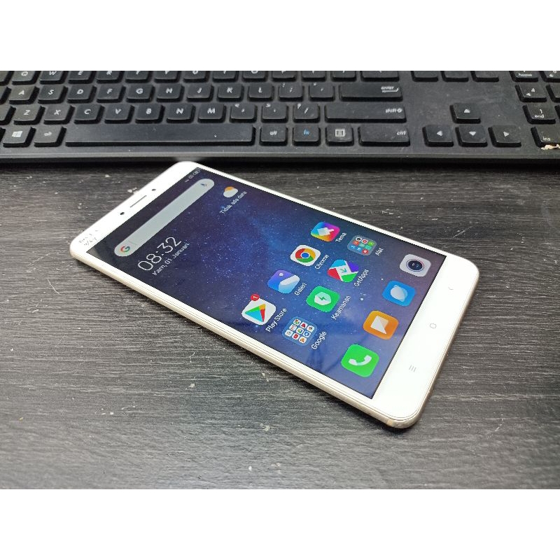 Xiaomi mi max 2 ram 4GB rom 64GB minus second original