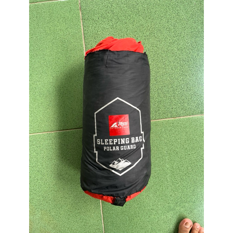 sleeping bag arei