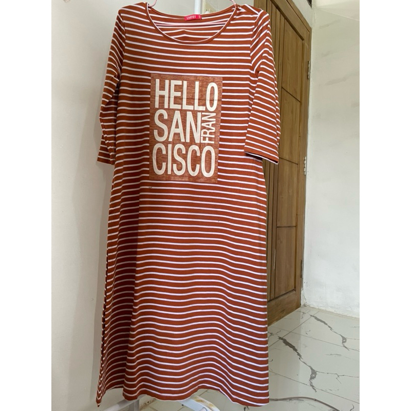 preloved blouse tunik graphis