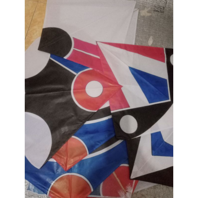 LAYANGAN SUPER TURNAMEN STOK TERBATAS (ISI 20) UKU 70 SEOT