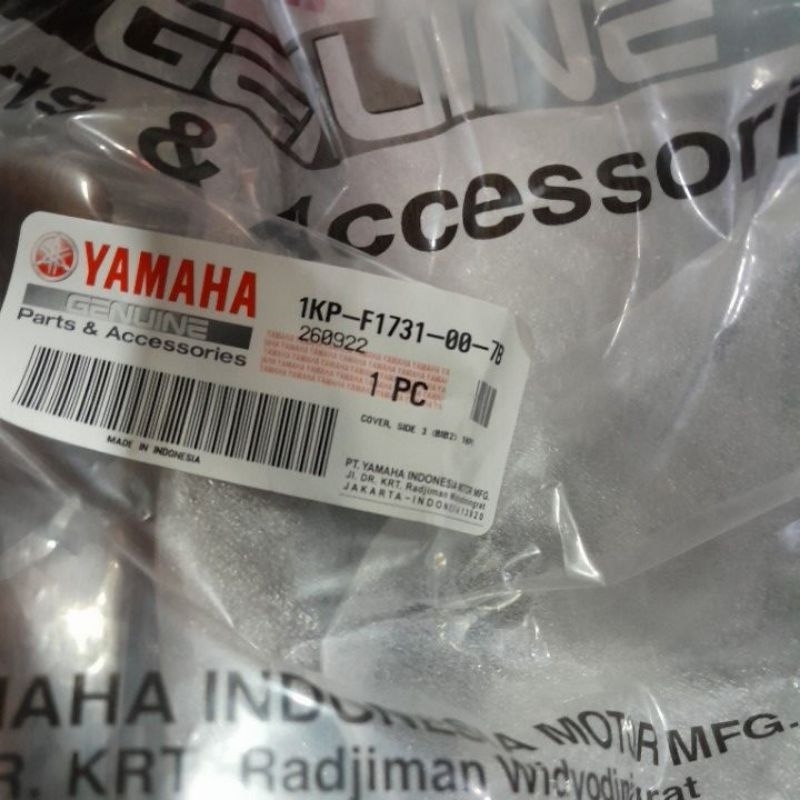 COVER LAMPU BELAKANG YAMAHA MIO 1KP KODE PART 1KP-F1731-00-7B| 1KP-F1741-00-7B COVER, SIDE 3 MIO SOU