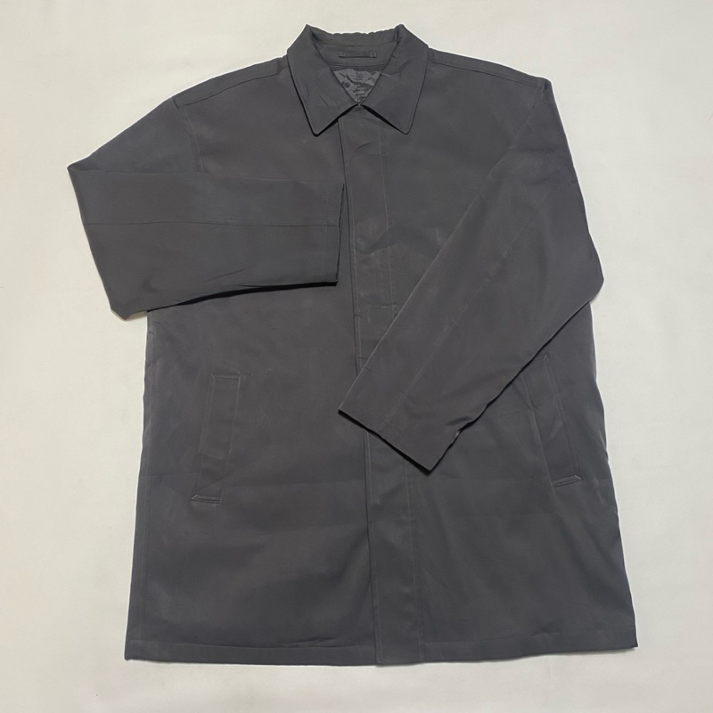 JACKET SECOND LIKE NEW