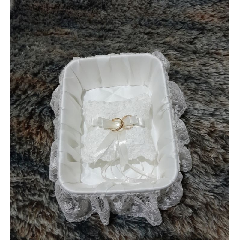Bantal Cincin, Tempat Cincin pernikahan