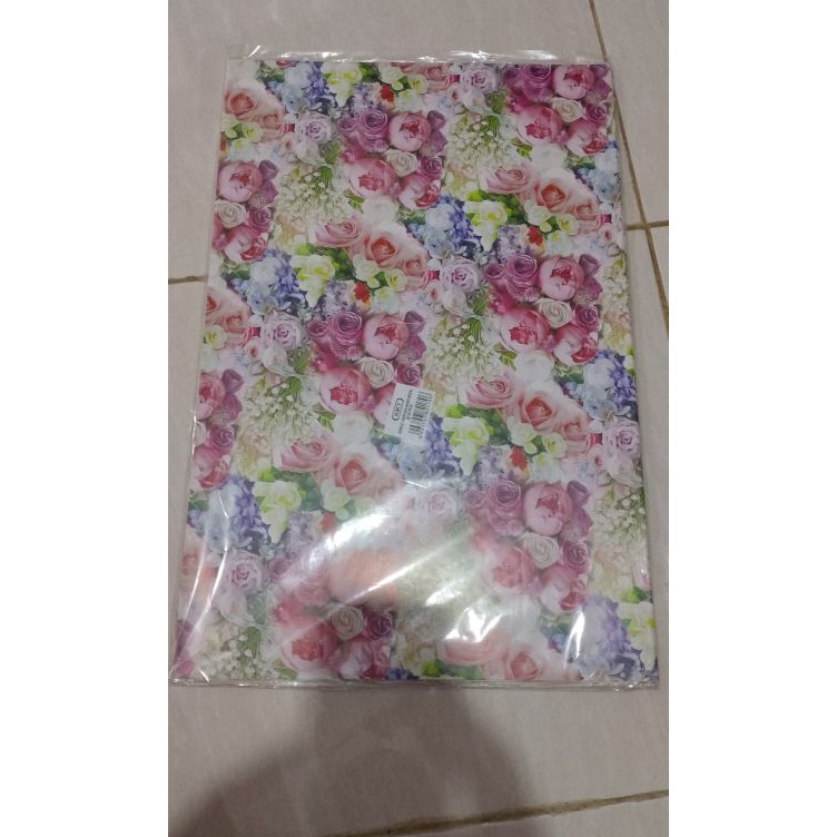 

Get Now Kertas kado Kiki karakter batik 1 pak isi 5 lembar