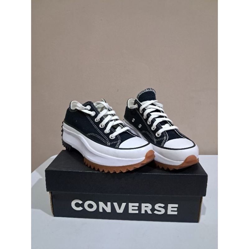 sepatu converse run star