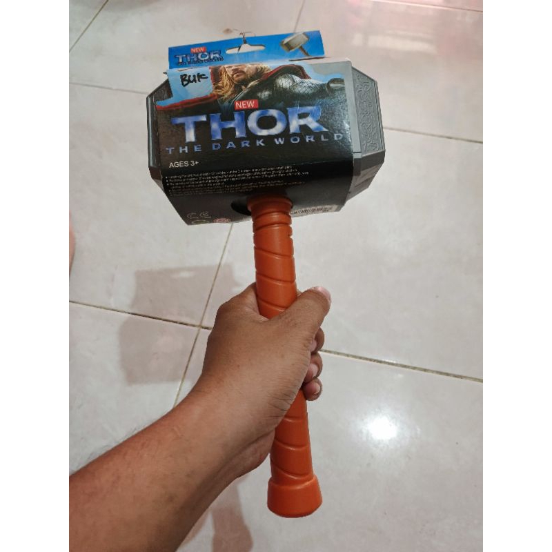mainan palu thor avenger besar