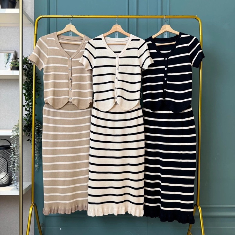 ONESET ROK SALUR KNIT / SETELAN ROK STRIPES RUFFLE RAJUT