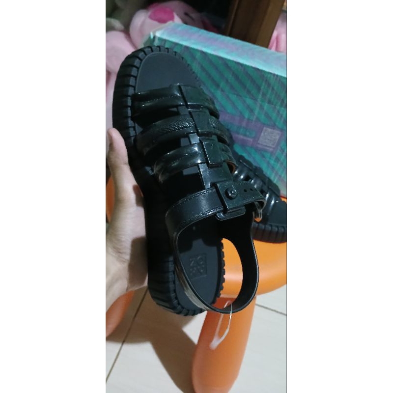 zaxy sandal sepatu