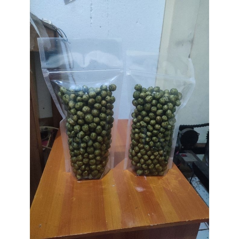 

Kacang Atom Pedas Lombok Ijo 330gr