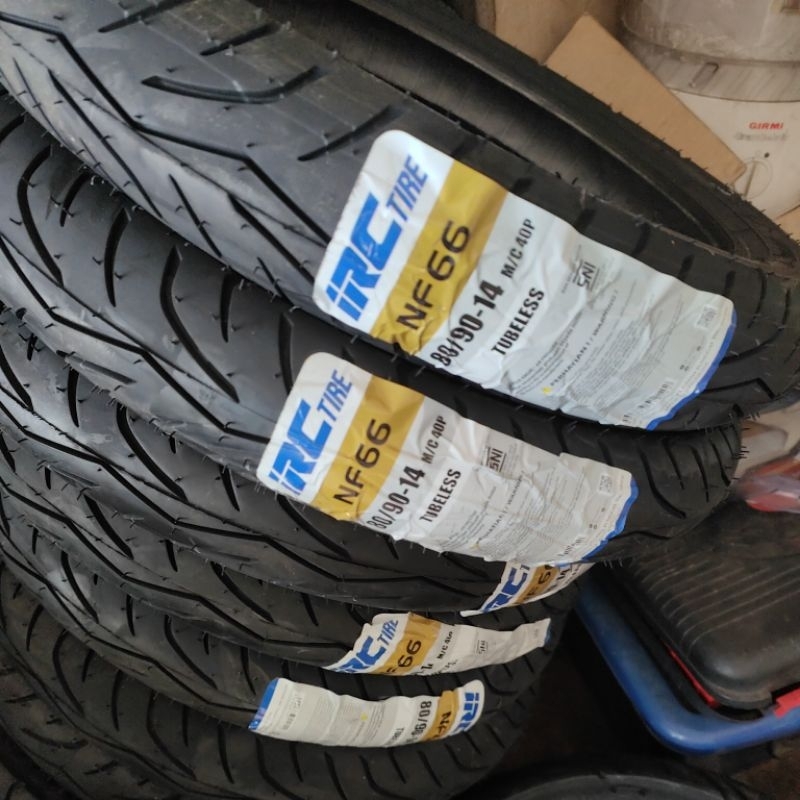 ban luar irc tubeless 80/90-14 nf66