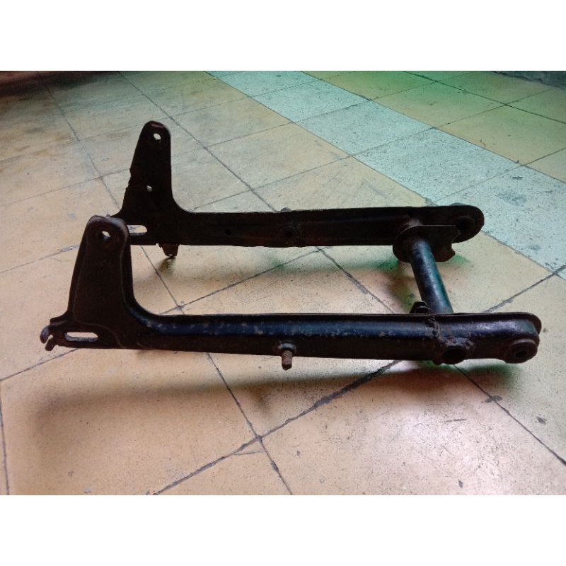 Arm Suzuki A100 A5 A6 A7 A8 Original