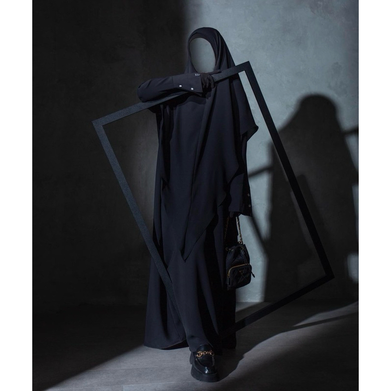 ALJENNA LEYYA BLACK S