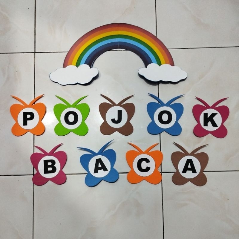 Pojok Baca Tempel Dinding Kelas