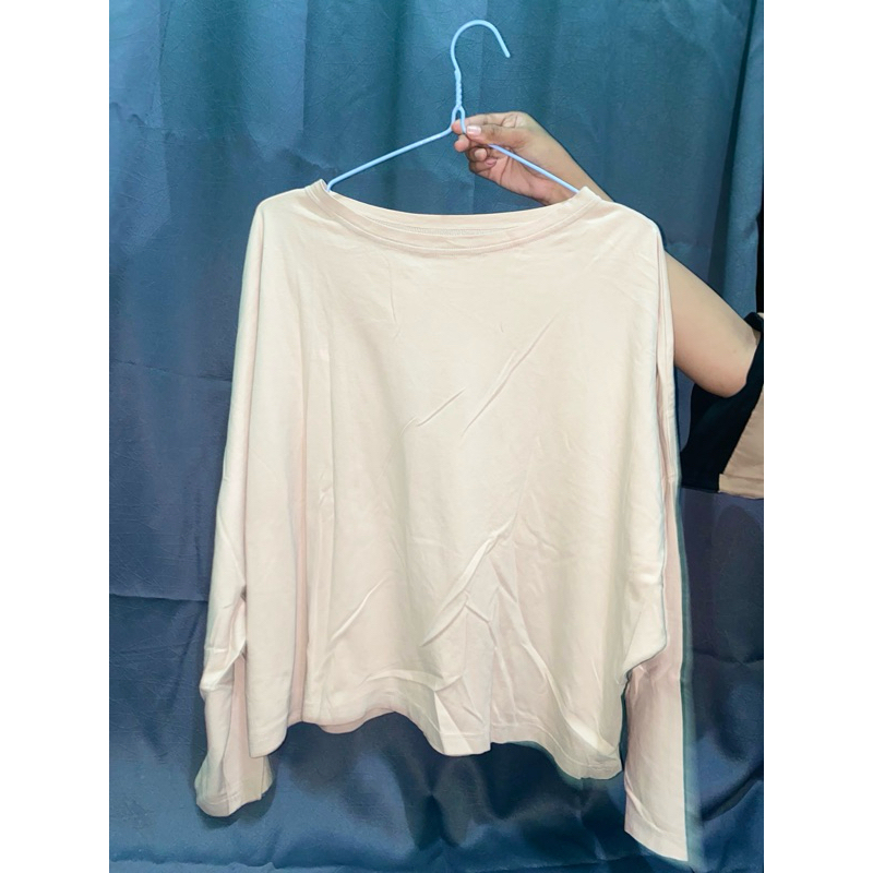 preloved kaos monica the label