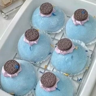 Oreo cream mochi