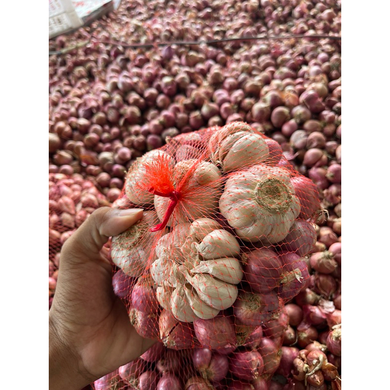 

bawang merah 500g+ bawang putih 500g