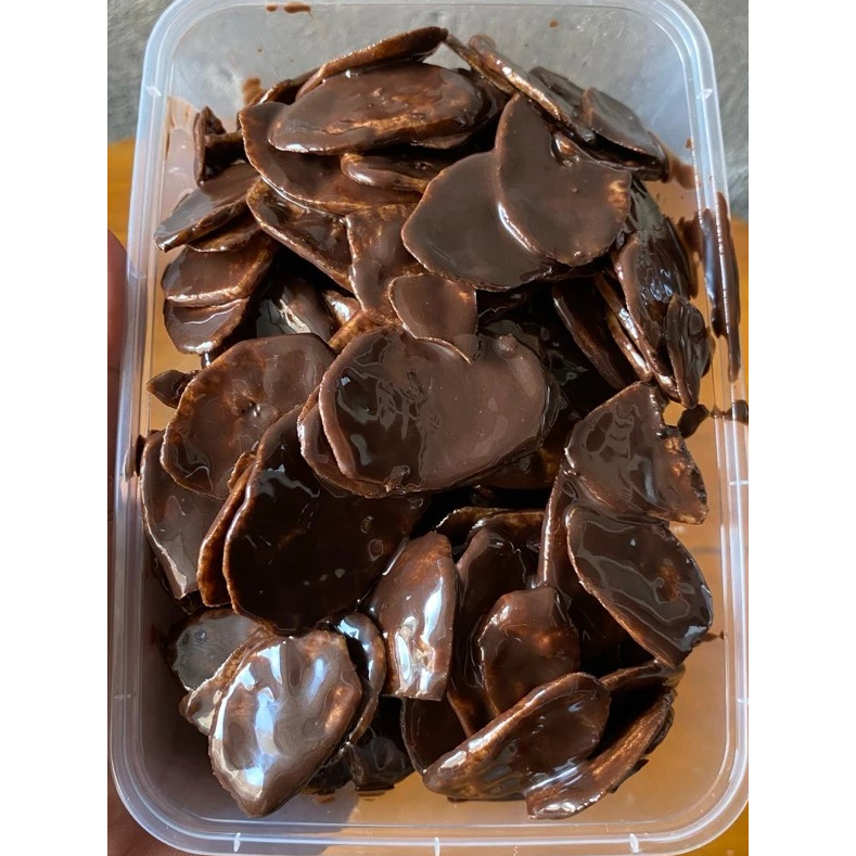 

KERIPIK PISANG COKLAT LUMER