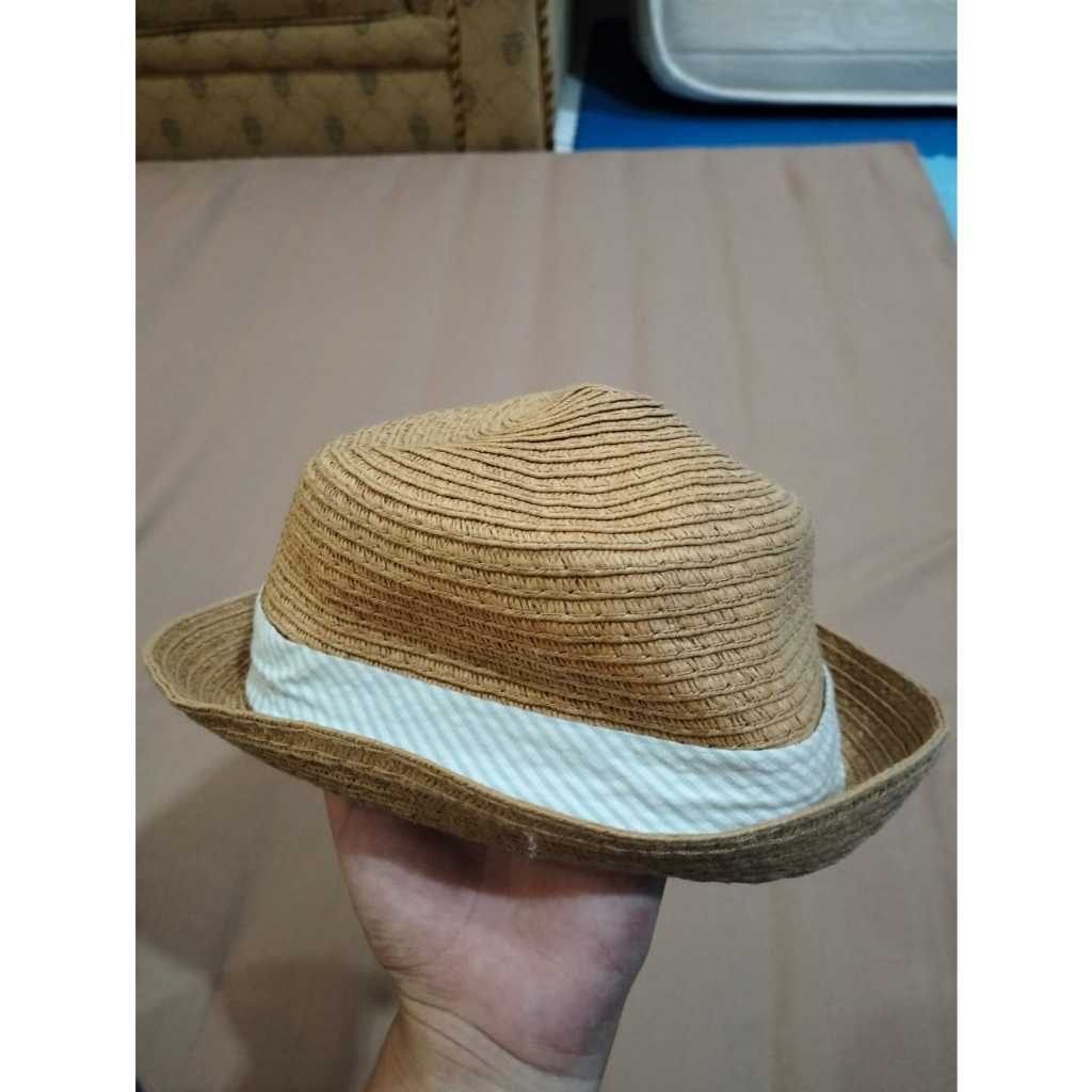 Preloved topi Vedora anak