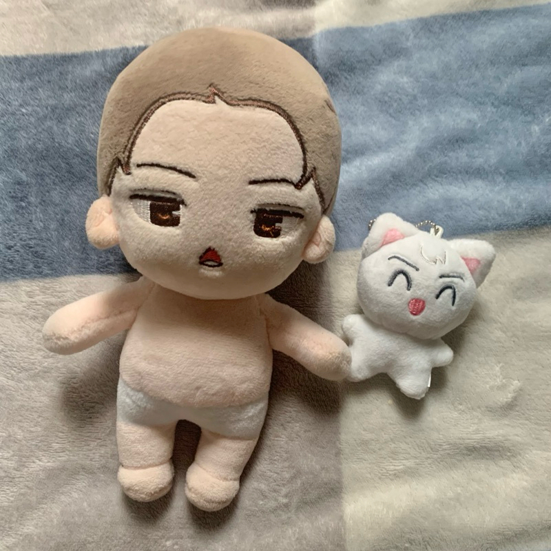 SEHUN DOLL (PRELOVED)