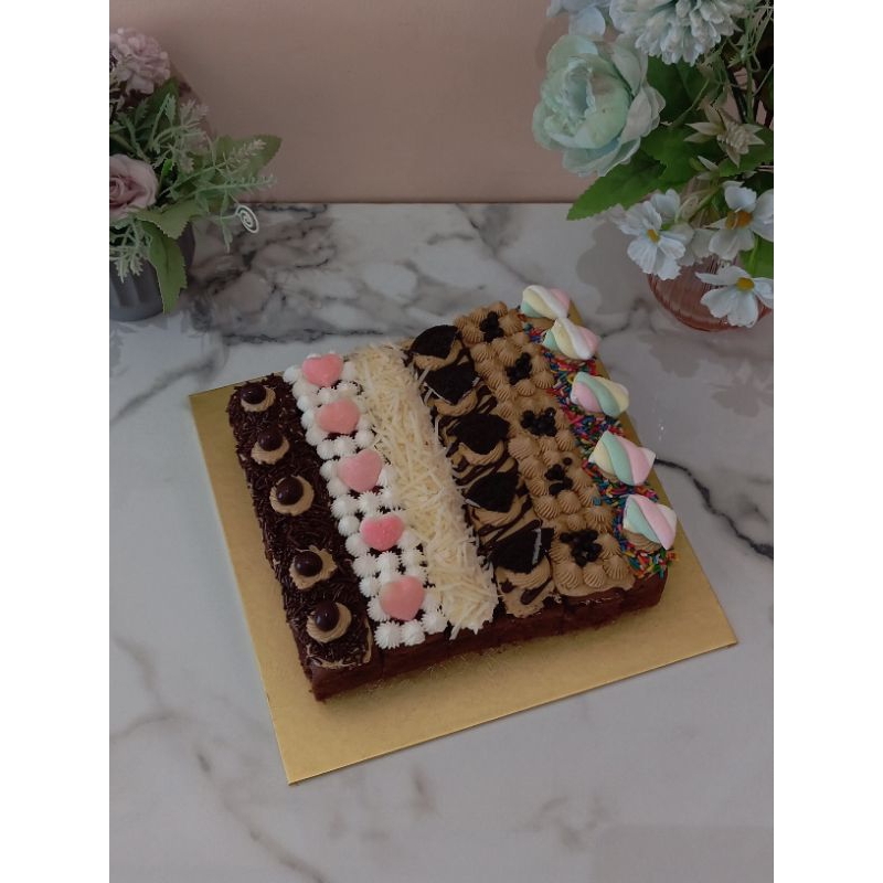 

Kue Potong by Karunia Rasa