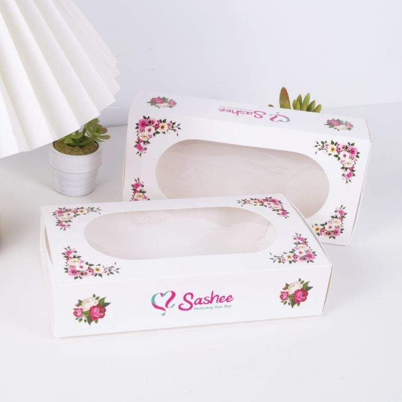 

Sashee Box - Box Hampers Sashee (Hanya Kotak) - Kotak Kaos Kaki Sashee