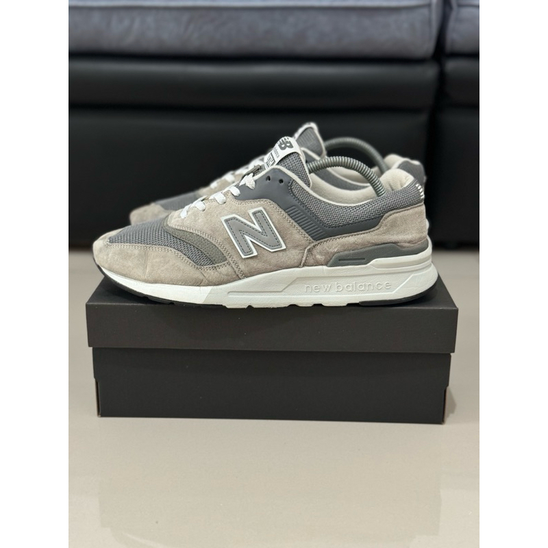 New balance NB 997H grey size 43