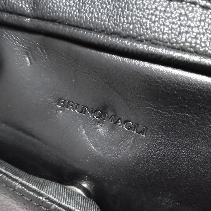 Tas Kantor Kulit Asli BRUNO MAGLI...