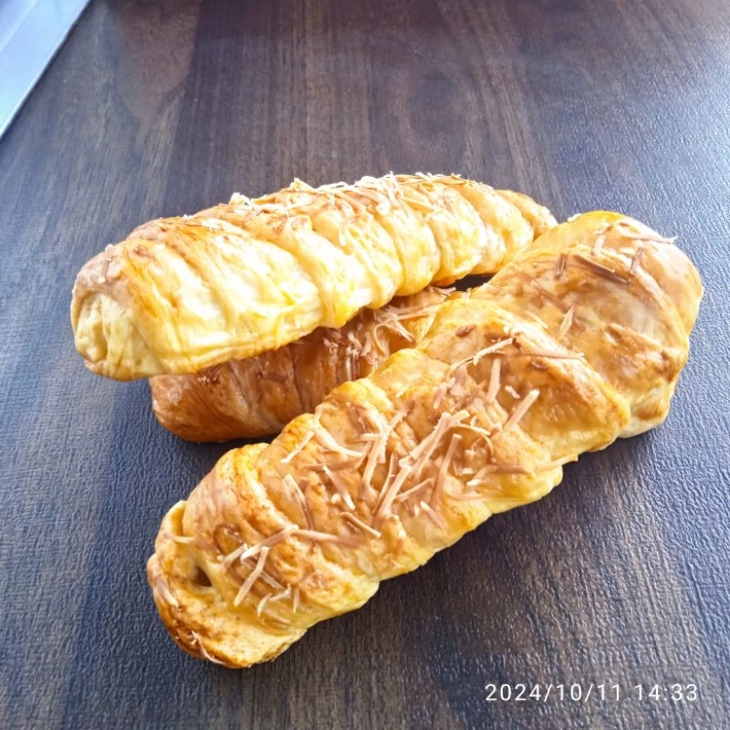 

Cheese Roll