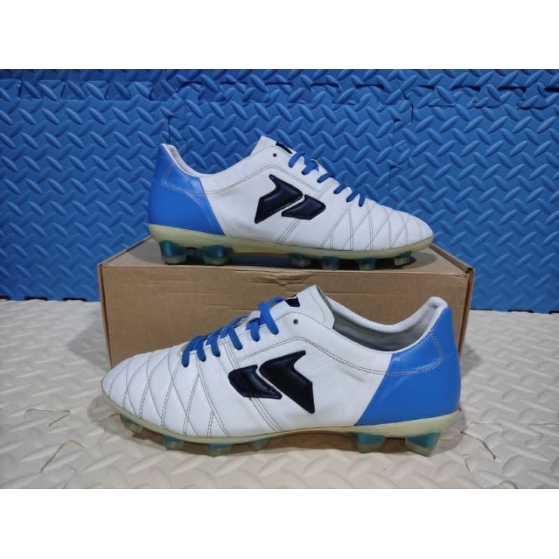 Sepatu Bola Passport Pass Light K-Lea Custom Outsole Ortuseight Original