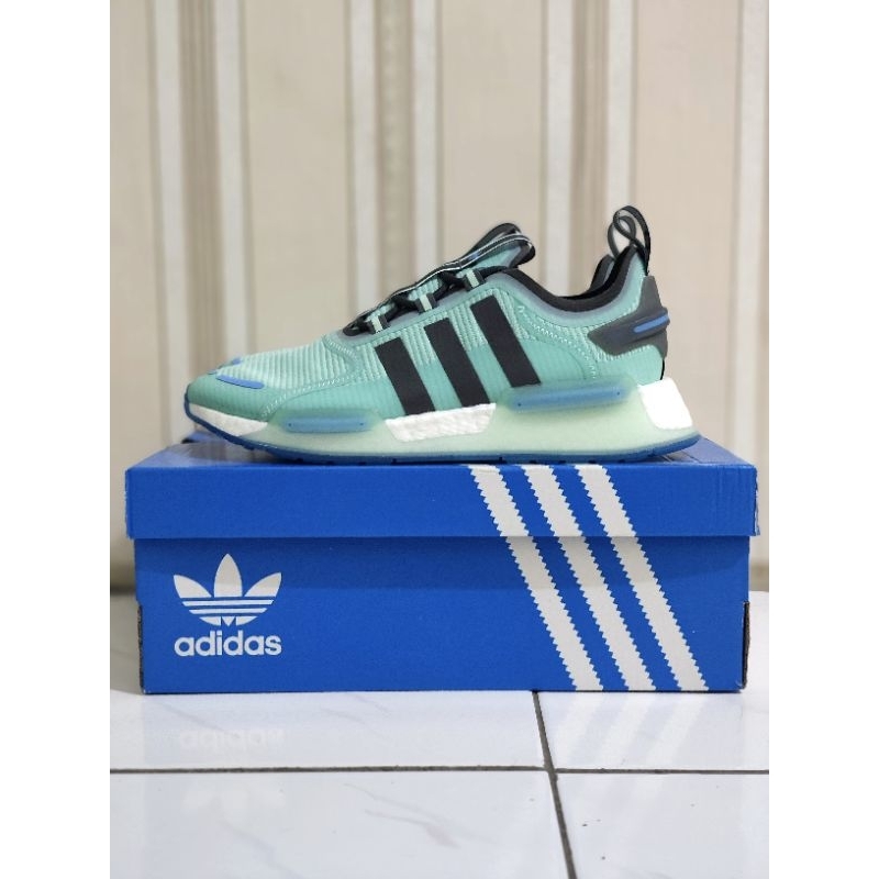 Adidas NMD R1 V3 XBOX UNSC Infinite