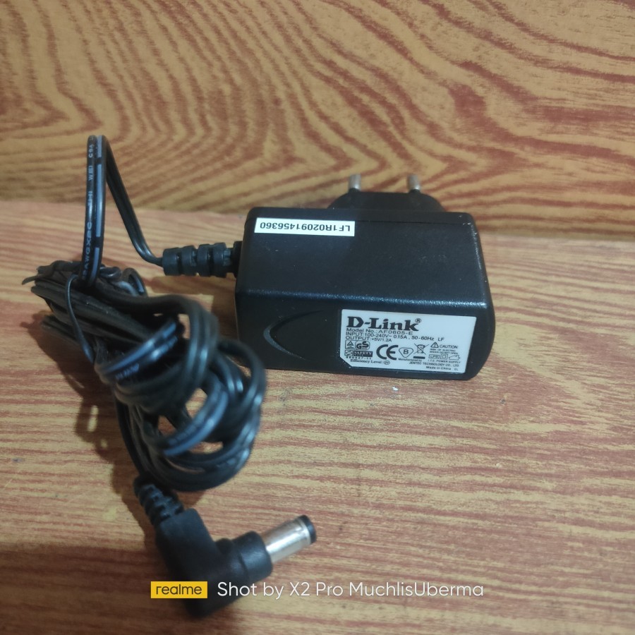 adaptor d-link af0605-e +5v 1.2a