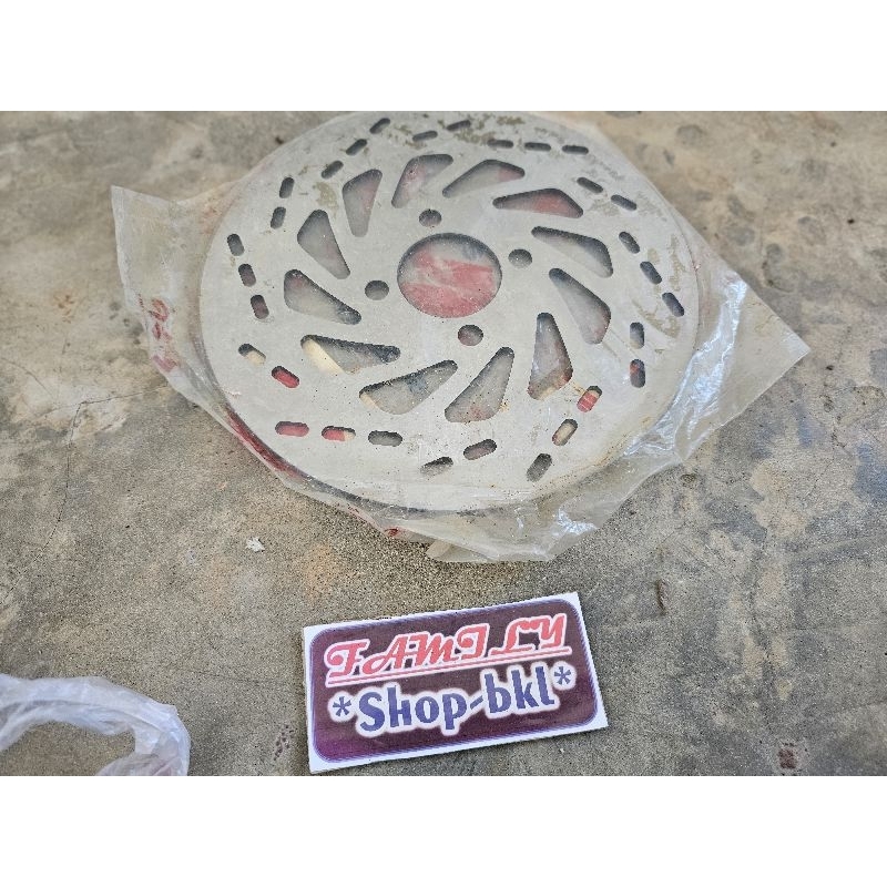 Piringan depan Suzuki Smash