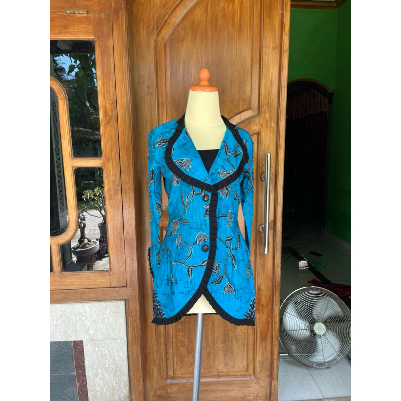 batik biru elektrik fit to L preloved
