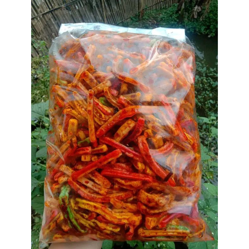 

kerupuk beton/jaat pedas daun jeruk isi 1 kg