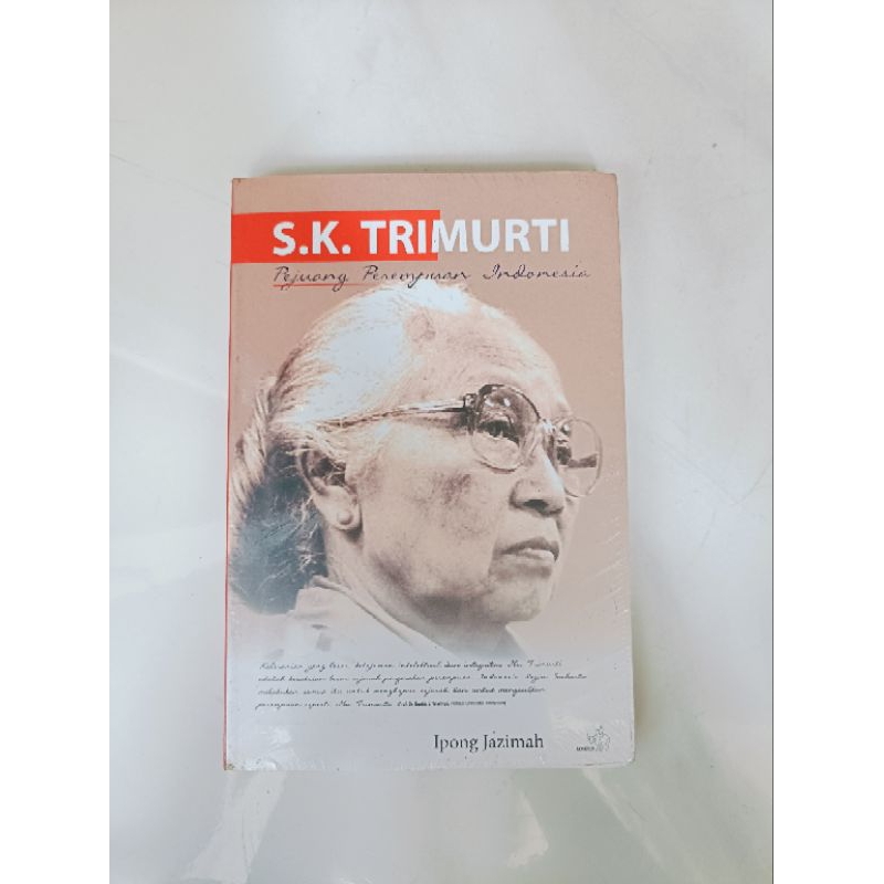Buku original SK Trimurti pejuang perempuan Indonesia