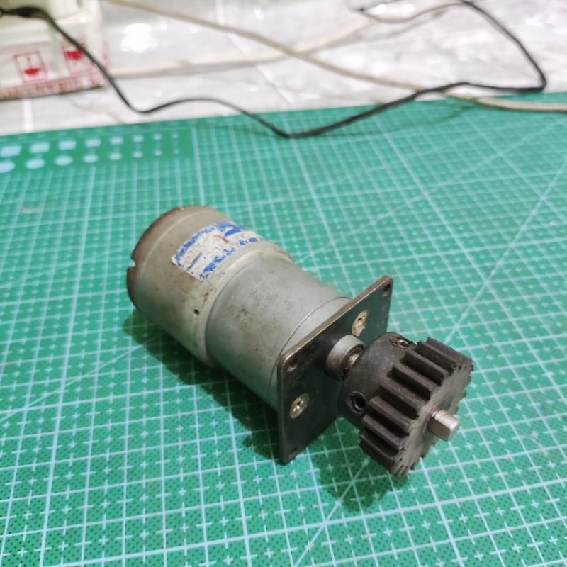 DC MOTOR METAL GEARBOX 12V MOTOR DC LOW RPM HIGH TORSI