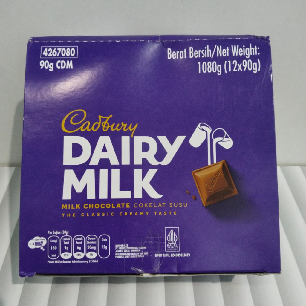 

1 Box Cardbury Dairy Milk 90gr Isi 12 Pcs Chocolate Milk Original Exp Jan 2025