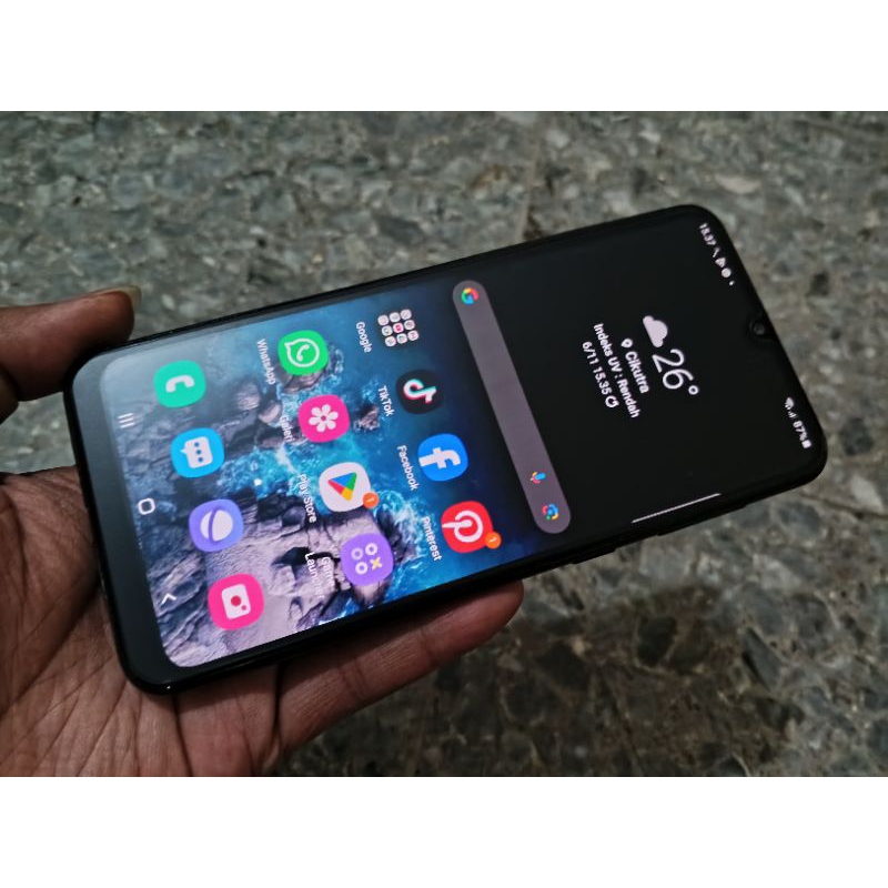 SAMSUNG GALAXY A50 RAM 4/64GB MULUS BATANGAN (HP ONLY)