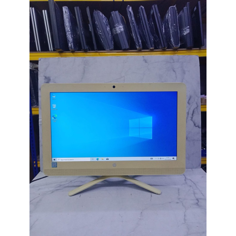PC ALL IN INE HP CORE I3 7100U RAM 4GB HDD 500GB UKURAN LAYAR 20INCI