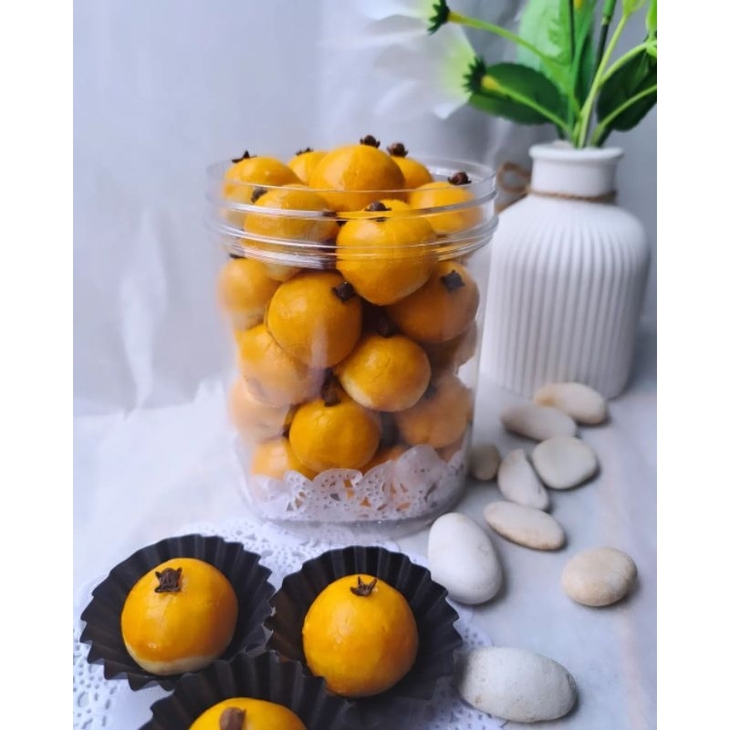 

KUE LEBARAN NASTAR SPECIAL