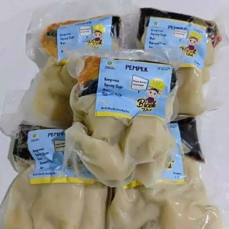 

Pempek Bicek Utik isi Mix 5 + caos