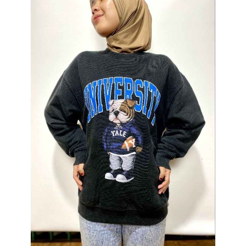 YALE UNIVERSITY SWEATER