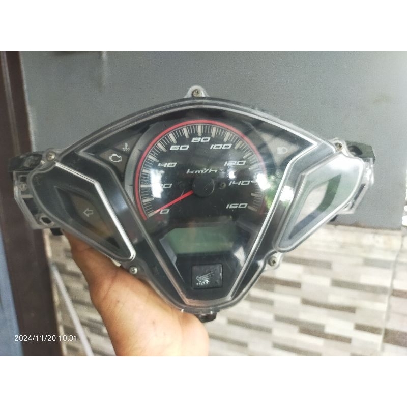 spidometer vario 125 old spedometer vario 125 old original
