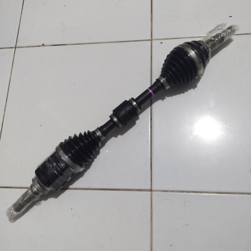 Drive Shaft As Roda Depan Kiri Sienta Matic 43420-0D470